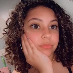 Meet your Posher, Gabi